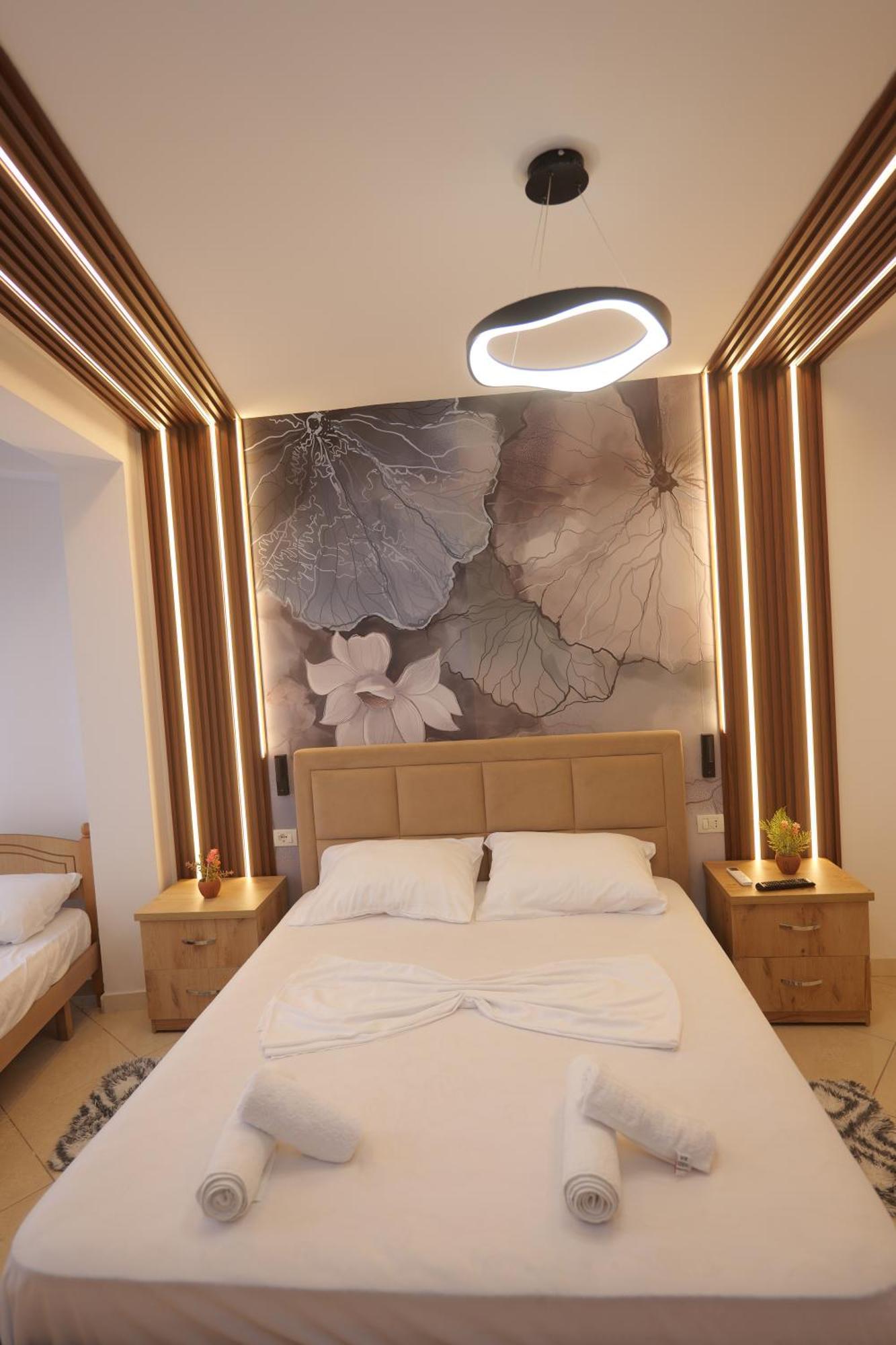 Hostel Golden Sleep Shkoder