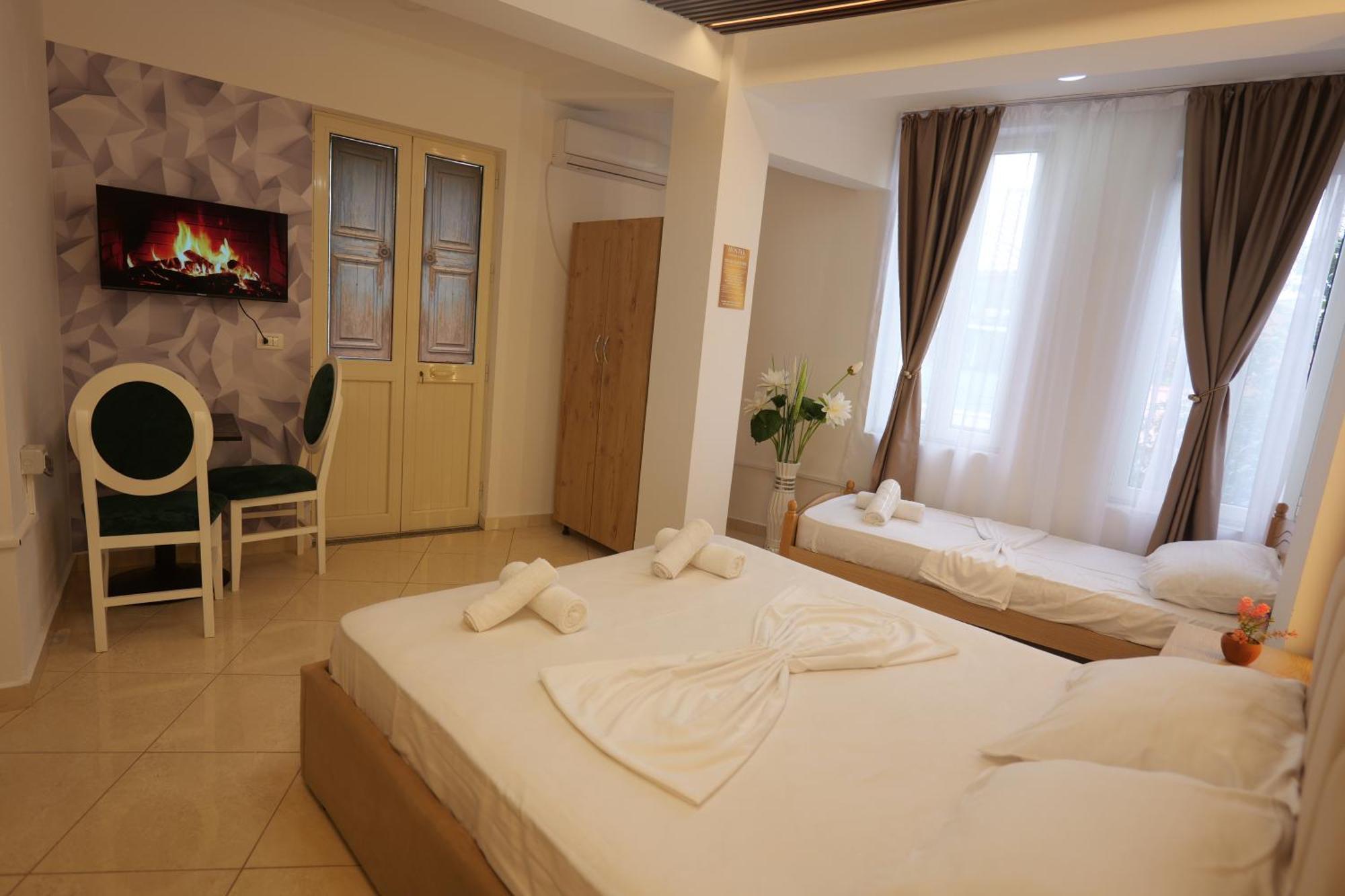 Hostel Golden Sleep *